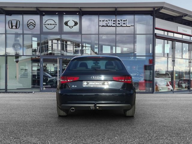 Audi A3 1.2 TFSI Attraction °AHK°SHZ°AAC°Allwetter°