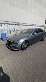 Mercedes-Benz E 300 d amg line  - Mercedes-Benz E 300 mit Diesel-Antrieb: Limousine