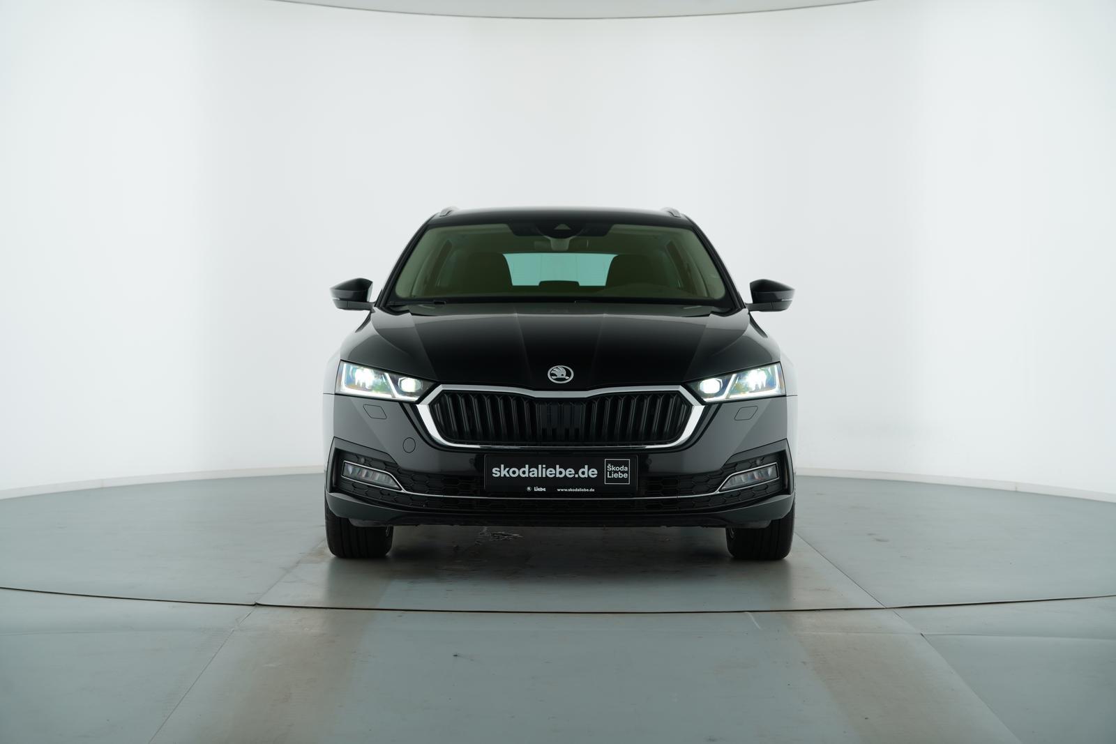 Skoda OCTAVIA STYLE 2.0TDI DSG 1.HAND ANHÄNGERKUPPLUNG