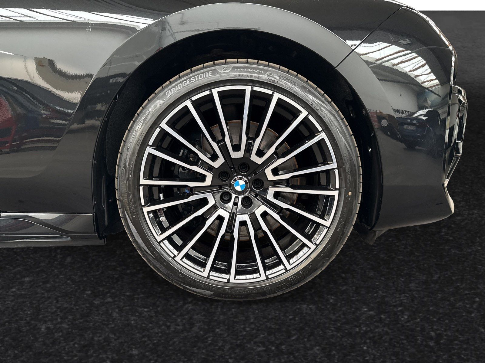BMW 750 - Bild 5