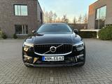 Volvo XC60 B4 Momentum Pro LICHT P. | WINTER P. | SHZ  - Volvo XC60 in Bochum