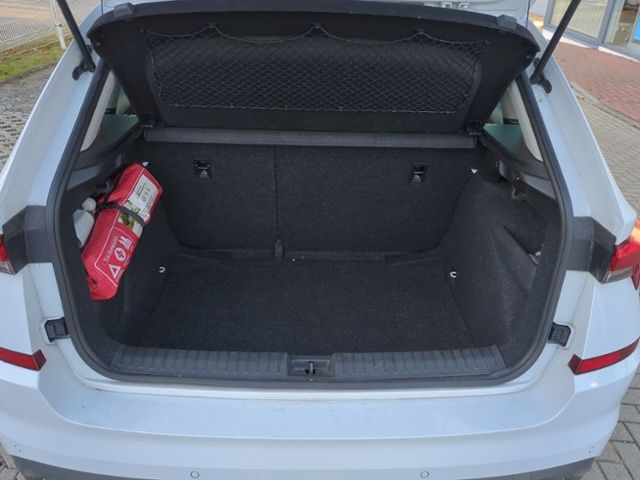 Fahrzeugabbildung SKODA Kamiq 1.0 TSI DSG Drive NAV PDC