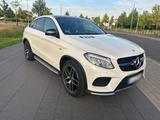 Mercedes-Benz GLE 450 AMG *Top Ausstattung *Schöner Zustand - Mercedes-Benz GLE-Klasse in Duisburg