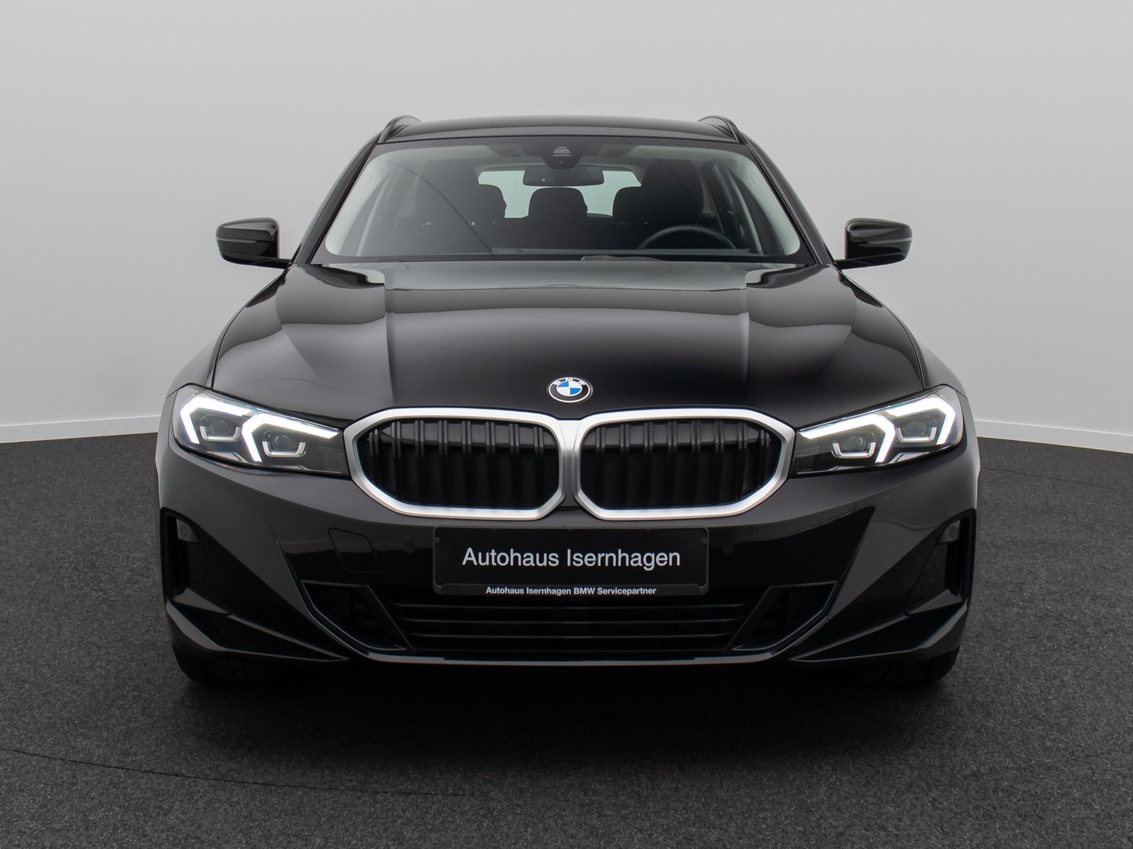 Fahrzeugabbildung BMW 318i GeschwindigReg DAB PDC Cockpit+ Widscreen