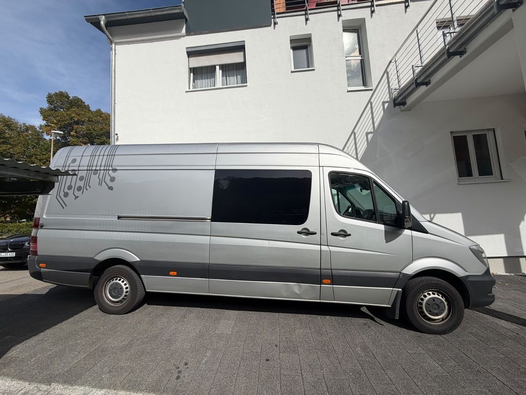 Image of Mercedes-Benz Sprinter