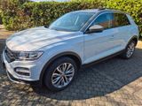 Volkswagen T-Roc 1.5 TSI ACT OPF DSG IQ.DRIVE IQ.DRIVE - Volkswagen T-Roc in Köln