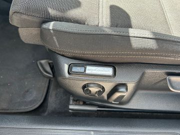 Volkswagen Passat Variant - 11