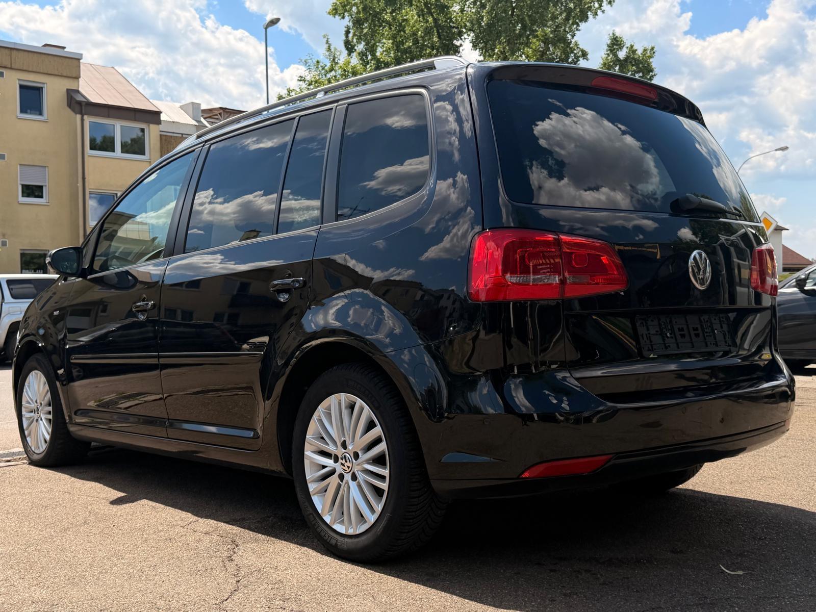 Volkswagen Touran Cup 1,4 TÜV Sitzheizung Radio