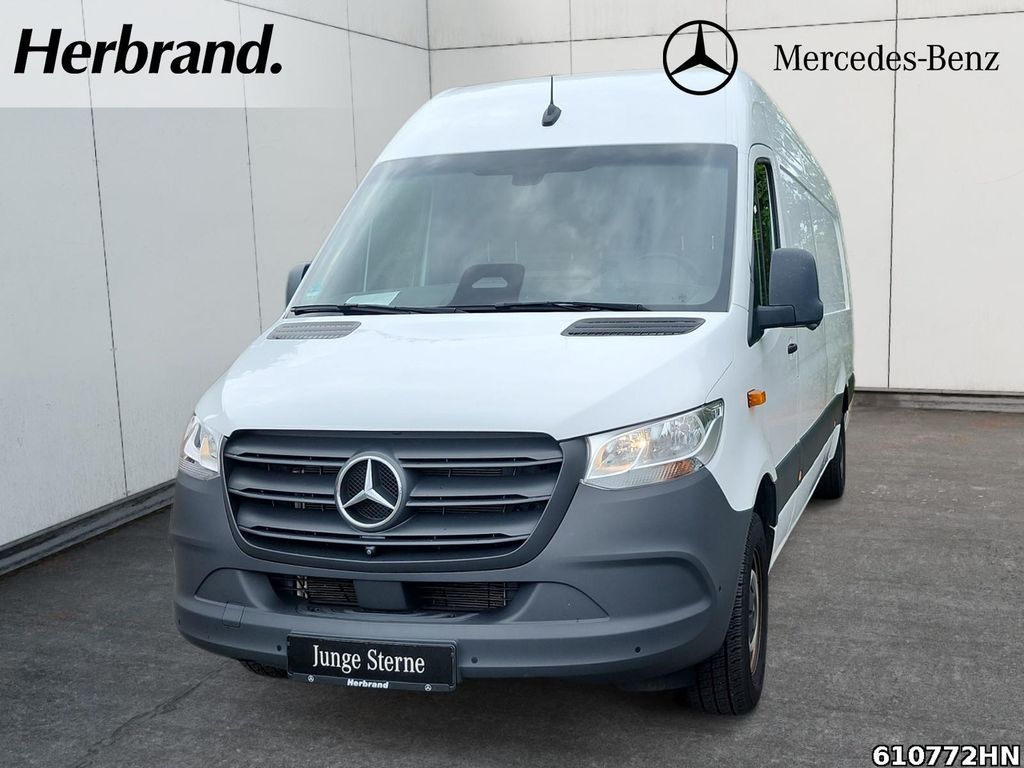 Image of Mercedes-Benz Sprinter