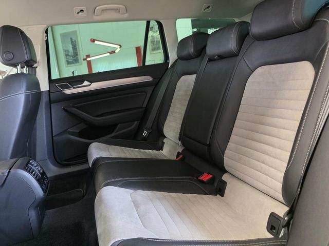 VW Passat Variant — Foto 31