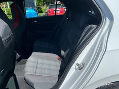 VW Golf VIII GTI 245PS DSG #ACC #APP #NAVI VW Golf VIII GTI 245PS DSG #ACC #APP #NAVI