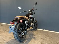 QJ MOTOR SRV 125 ABS Chopper mit 15 PS