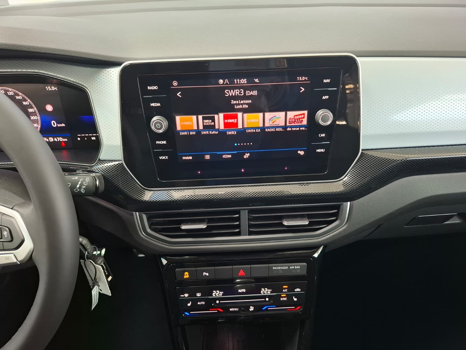 Fahrzeugabbildung Volkswagen T-Cross Energy 1.0 TSI 70 kW + LED +ACC +LaneAss