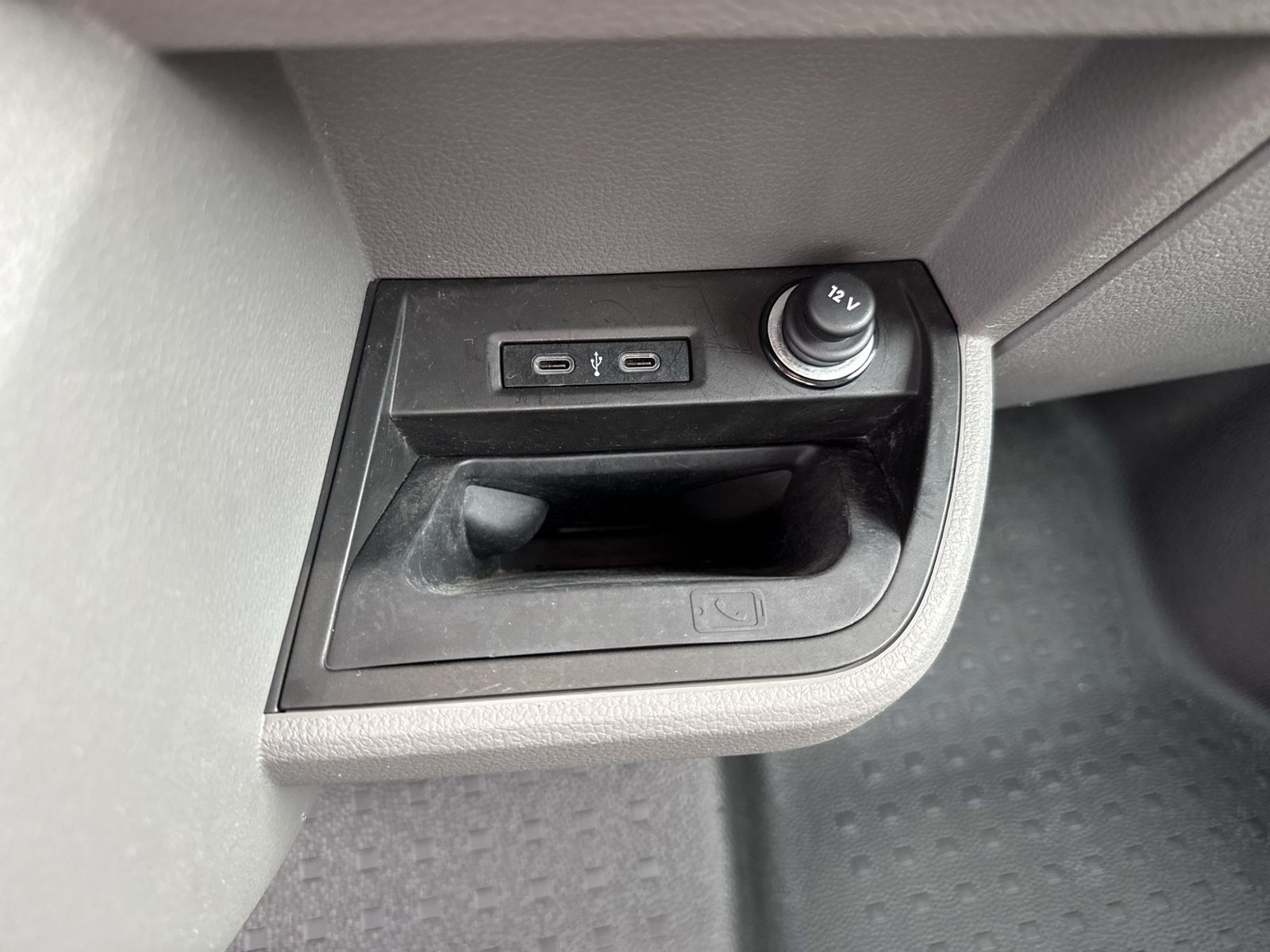 T6.1 2.0 TDI Kasten lang EcoProfi, AHK, Winterpa