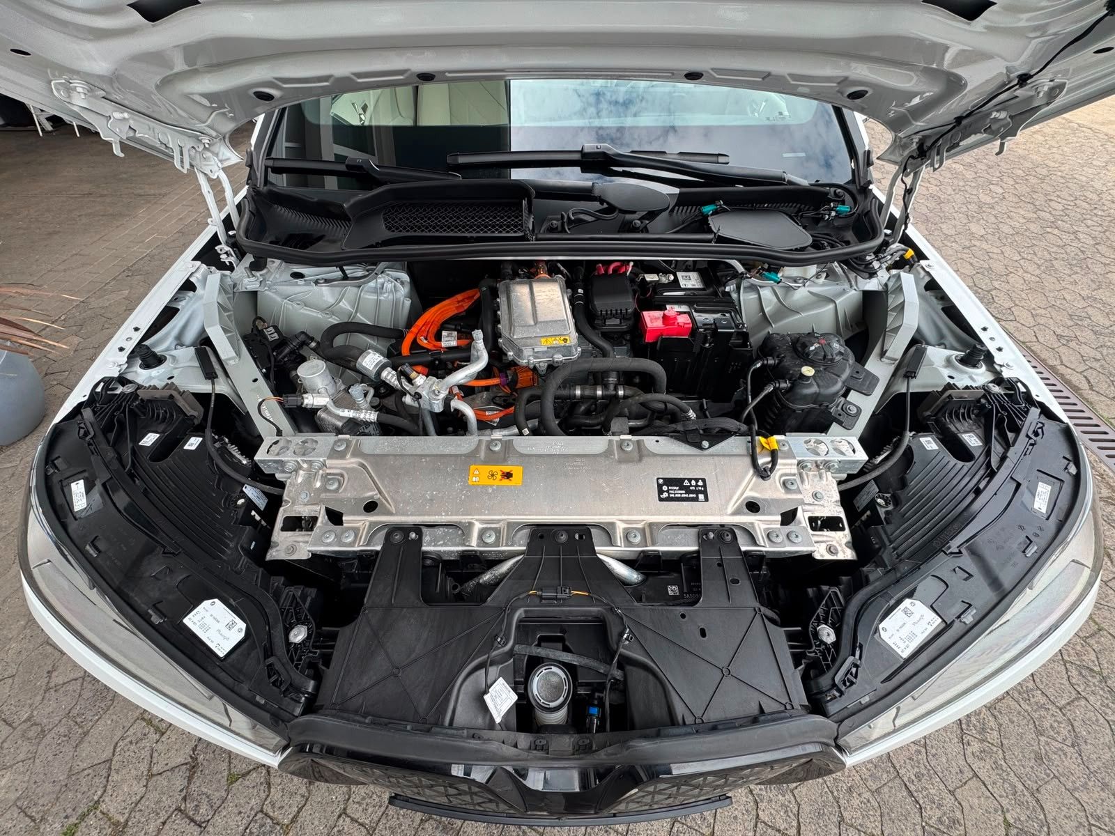 Fahrzeugabbildung BMW iX 50, Wärmekomfort,HUD,Laser,360K.,Pano,AHK,+WR