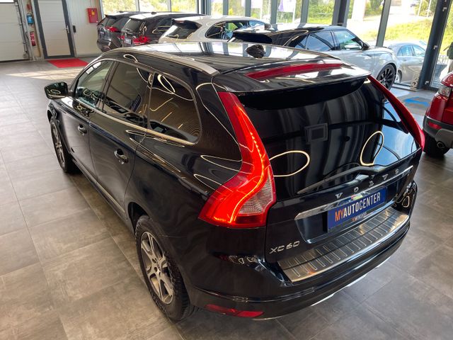 Volvo XC 60  Summum AWD *VOLLLEDER*NAVI*BI-XENON*PDC*