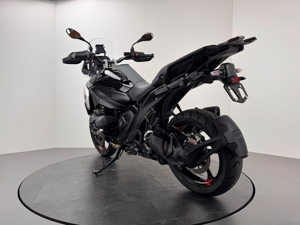 Fahrzeugabbildung BMW R1300 GS *ADAPT. FAHRWERK *3 PAKETE