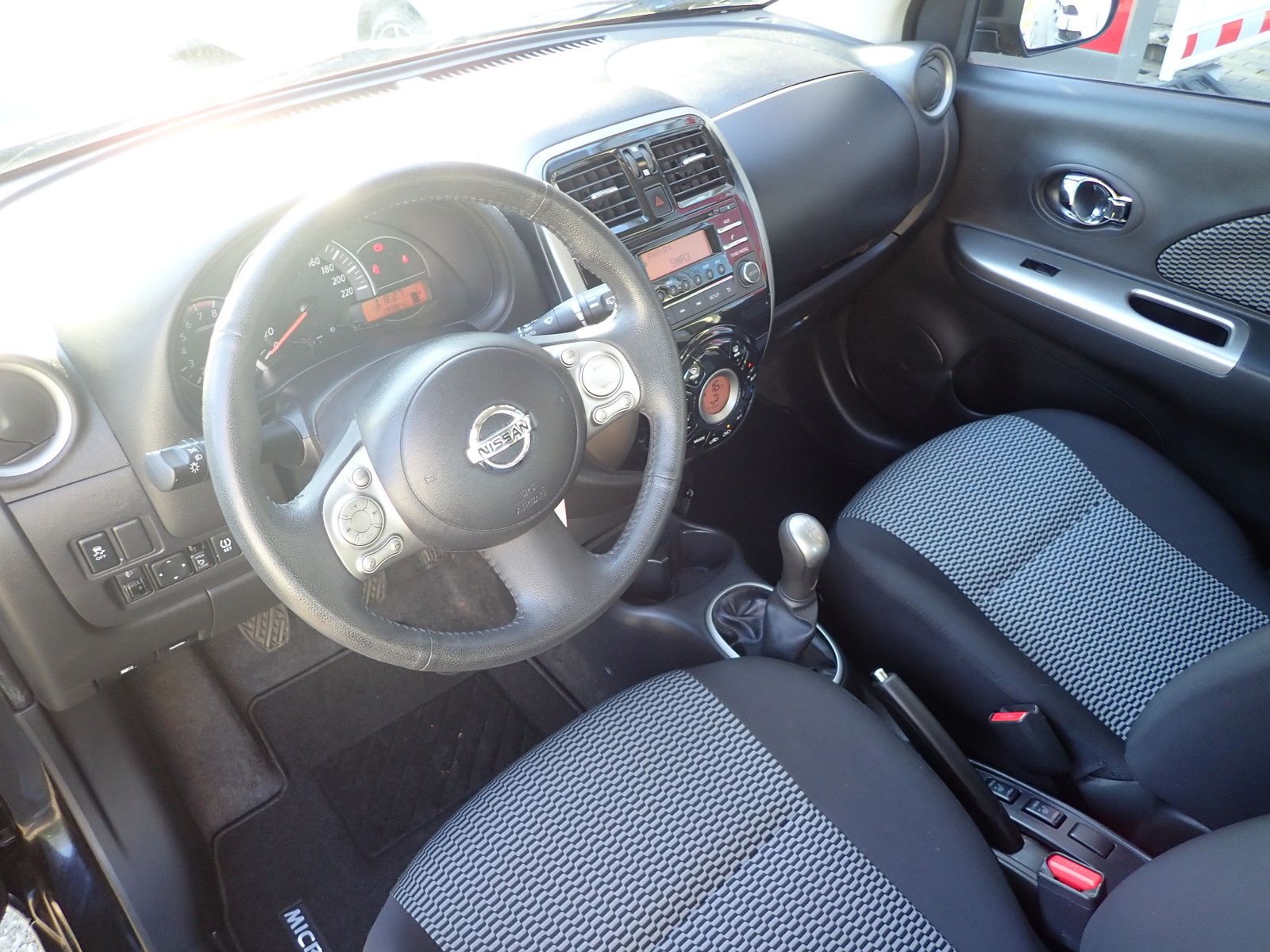 Fahrzeugabbildung Nissan Micra 1.2 Acenta,Sitzhzg.