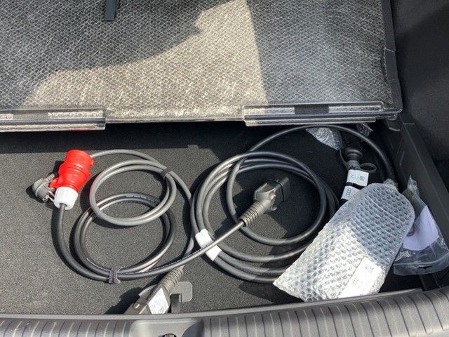 Fahrzeugabbildung Audi Q4 e-tron 35 e-tron LED ACC PDC WÄPU