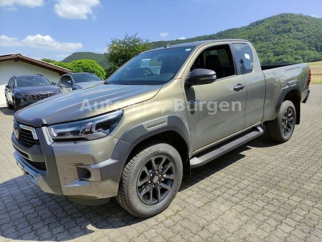 Toyota Hilux Extra Cab 2.8 D-4D Autom. 4WD Invincible