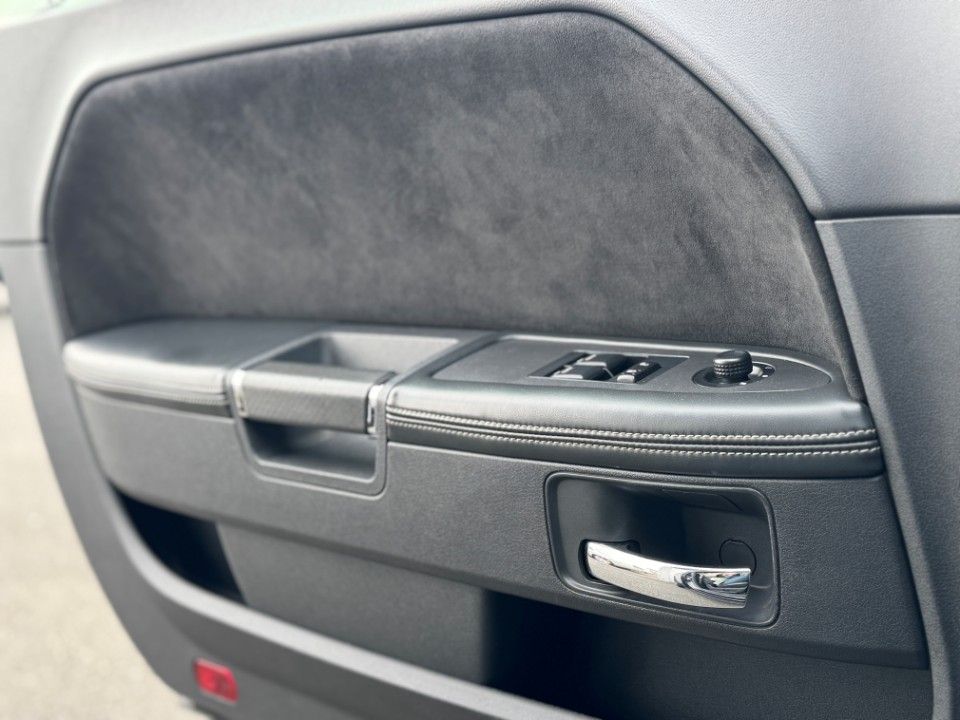 Fahrzeugabbildung Dodge Challenger 6.1 SRT8 Neuwagenimport Navi SD Leder