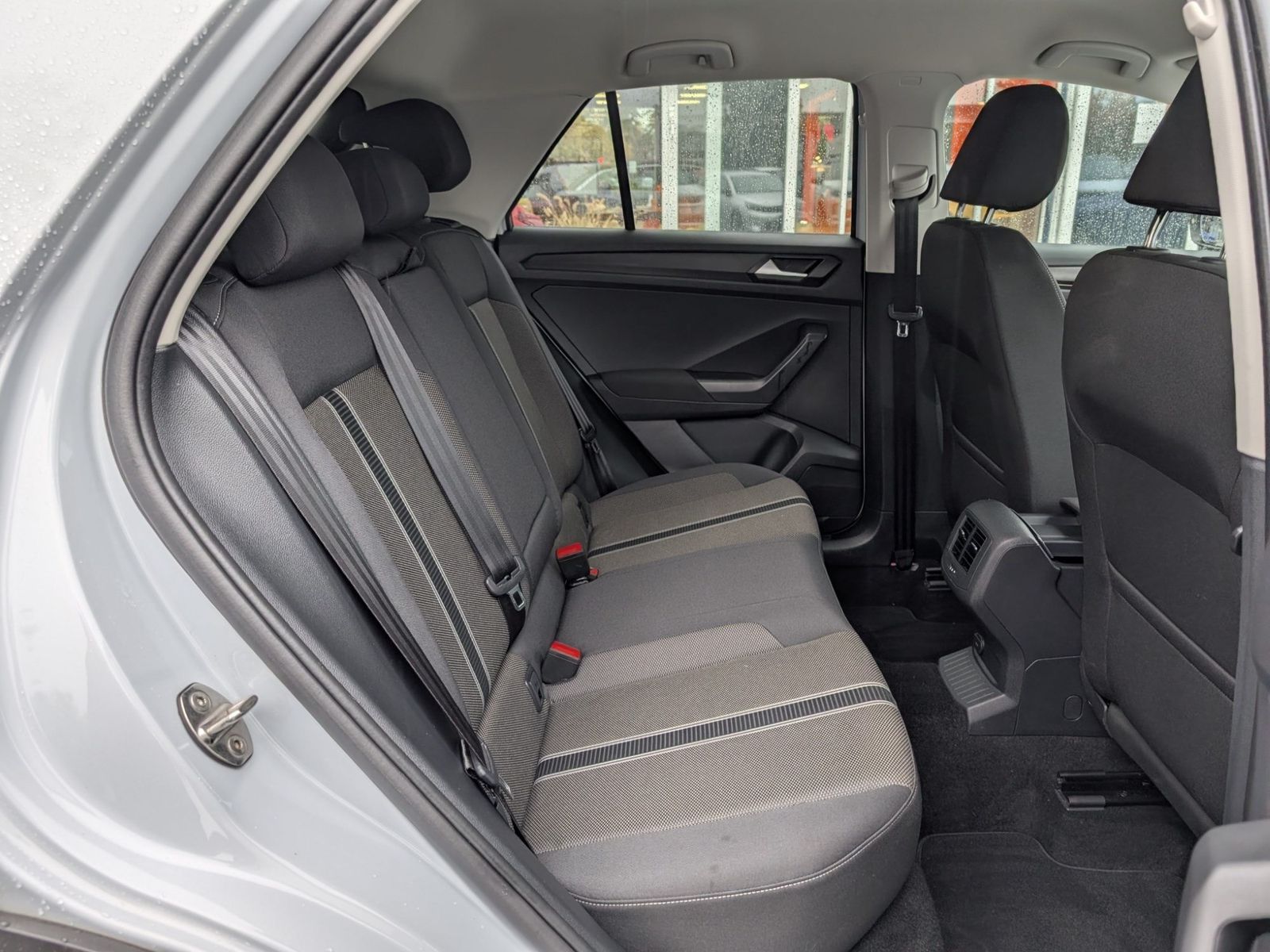 VW T-Roc 2.0 TDI Style Automatik Navi ACC – Bild 11