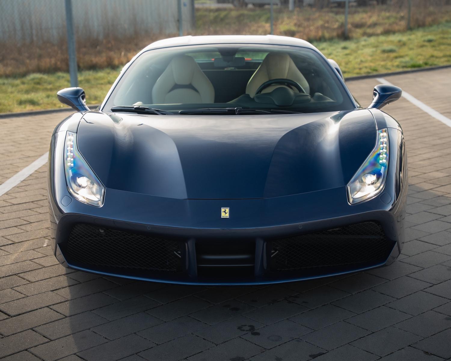 Ferrari 488 GTB Historical Colours BLU SWATERS