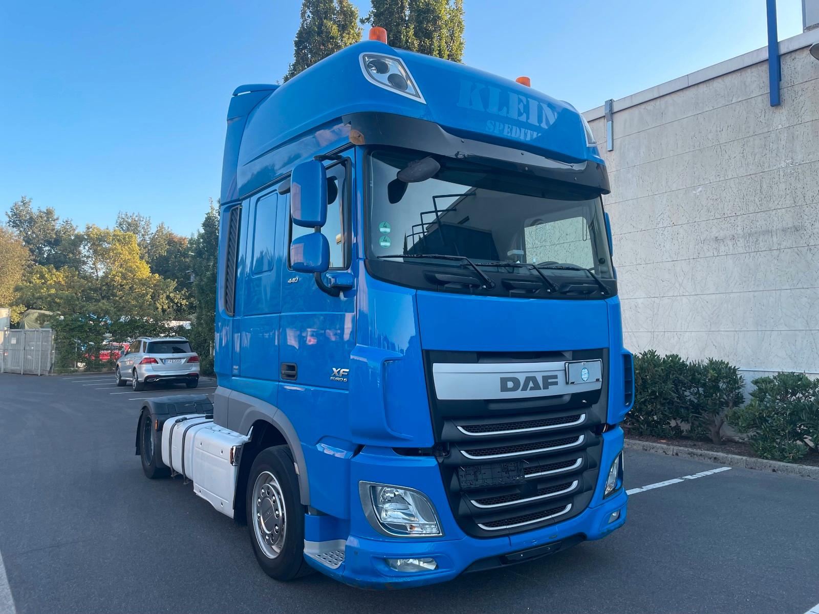 DAF XF 440 FT SuperSpace Cab Lowliner