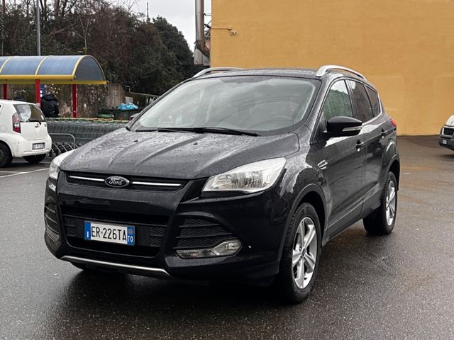 Ford Kuga 2.0 TDCI 140 CV 2WD Titanium