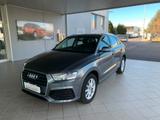 Audi Q3 2.0 TDI 120 CV S tronic Business - Audi Q3 mit Halbautomatikschaltung
