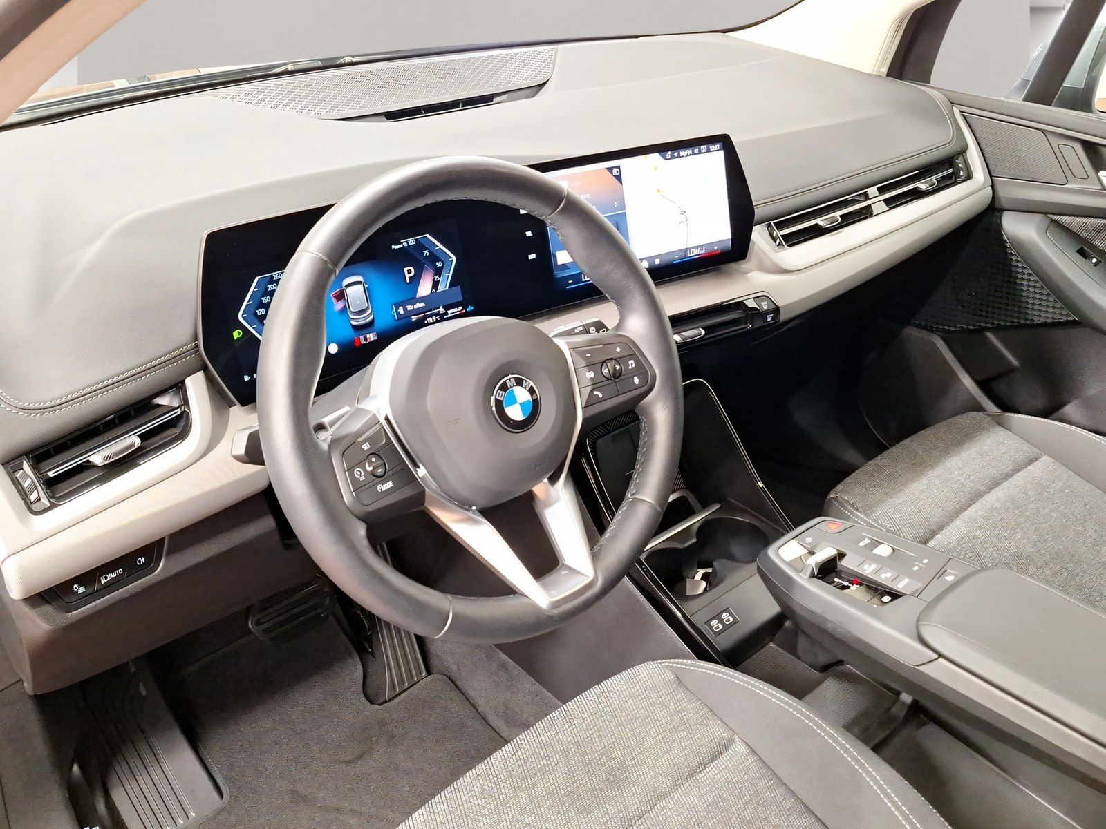 BMW 220 Active Tourer - Bild 4