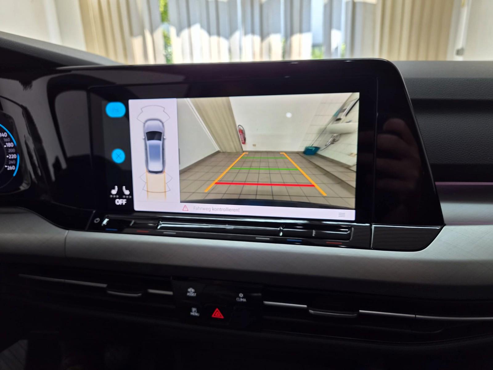 Volkswagen Golf VIII Variant 1.5 TSI Life LED Panorama ACC, миниатюра 13