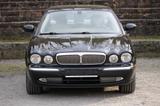 Jaguar Gepflegter XJR mit 1 Jahr Garantie - schwarze Jaguar XJR