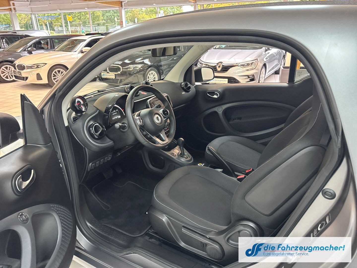 Fahrzeugabbildung Smart fortwo coupe electric drive EQ Navi Klimaautom K