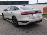 Audi A6 Sportback e-tron quattro*B&O*TECH PRO*PANO* - : Beige, Alcantara, Limousine, mit Klimaanlage