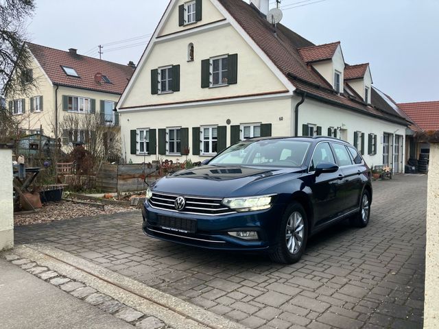 Volkswagen Passat Variant Business,NAVI,LED,ACC,DAB,AHK