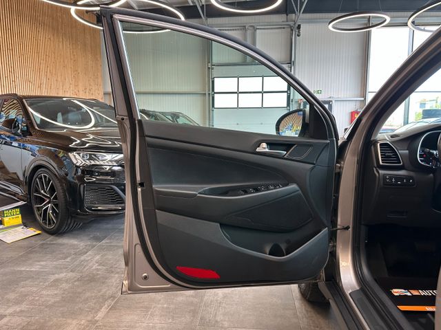 Hyundai Tucson *TEMPO*AHK*LED*NAV*SHZH*LKHZ*KLIMA*