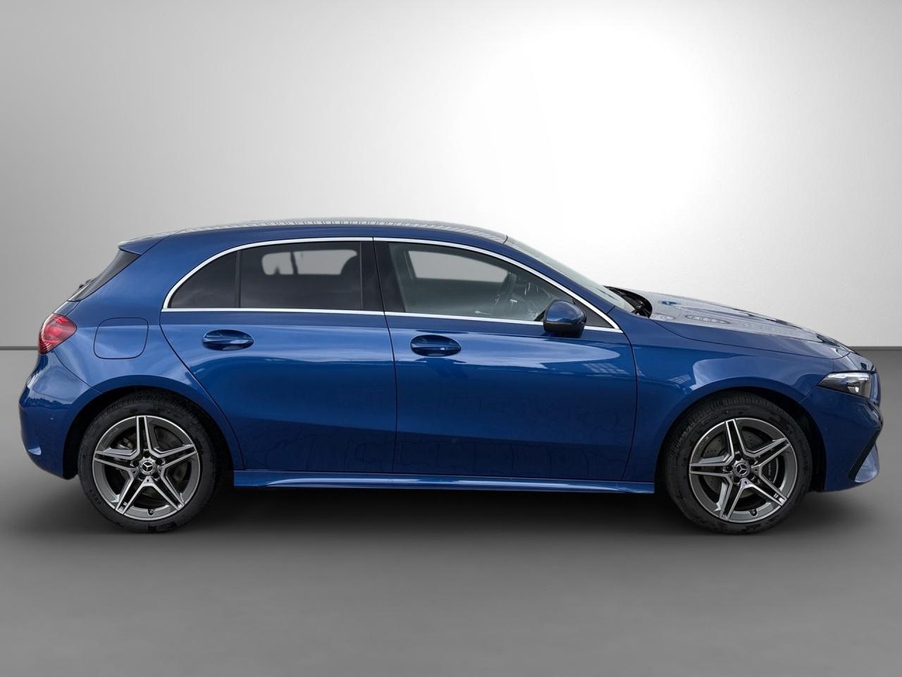 Mercedes-Benz A 250 e AMG Burmester AC-Laden Multibeam Kamera