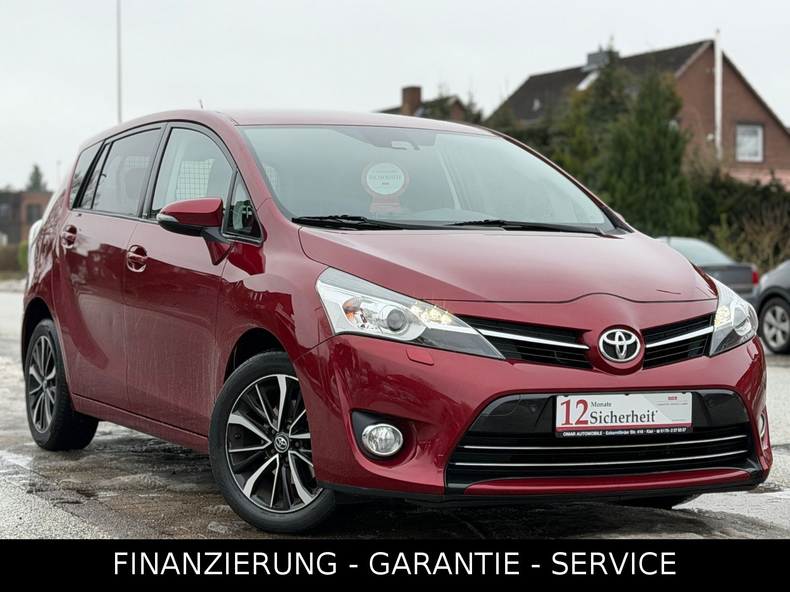 TOYOTA Verso