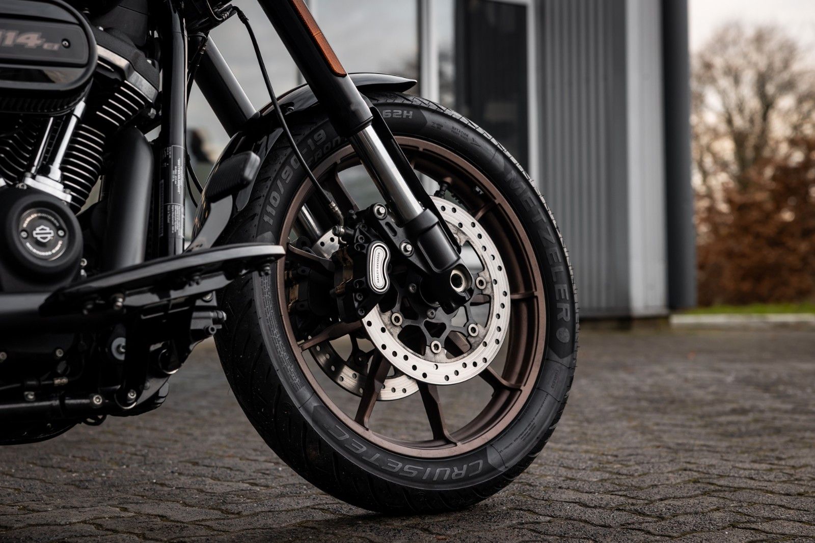 Fahrzeugabbildung Harley-Davidson LOW RIDER S FXLRS CLUBSTYLE - Jekill & Hyde