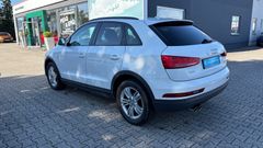 Foto Nummer 3: AUDI Q3
