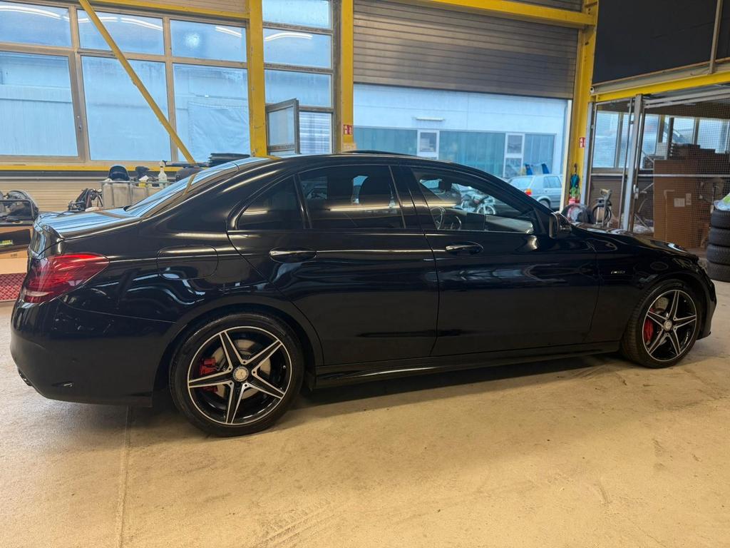 Mercedes-Benz C 450 AMG