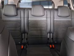 C5 Aircross Hybrid 145 ë-DCS6 MAX C5 Aircross Hybrid 145 ë-DCS6 MAX