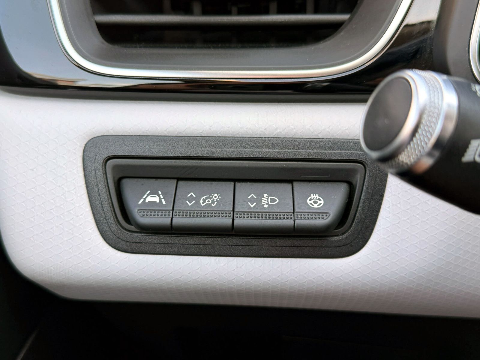 Fahrzeugabbildung Renault Captur II 1.3TCe Edition One Auto. LED NAV 360°