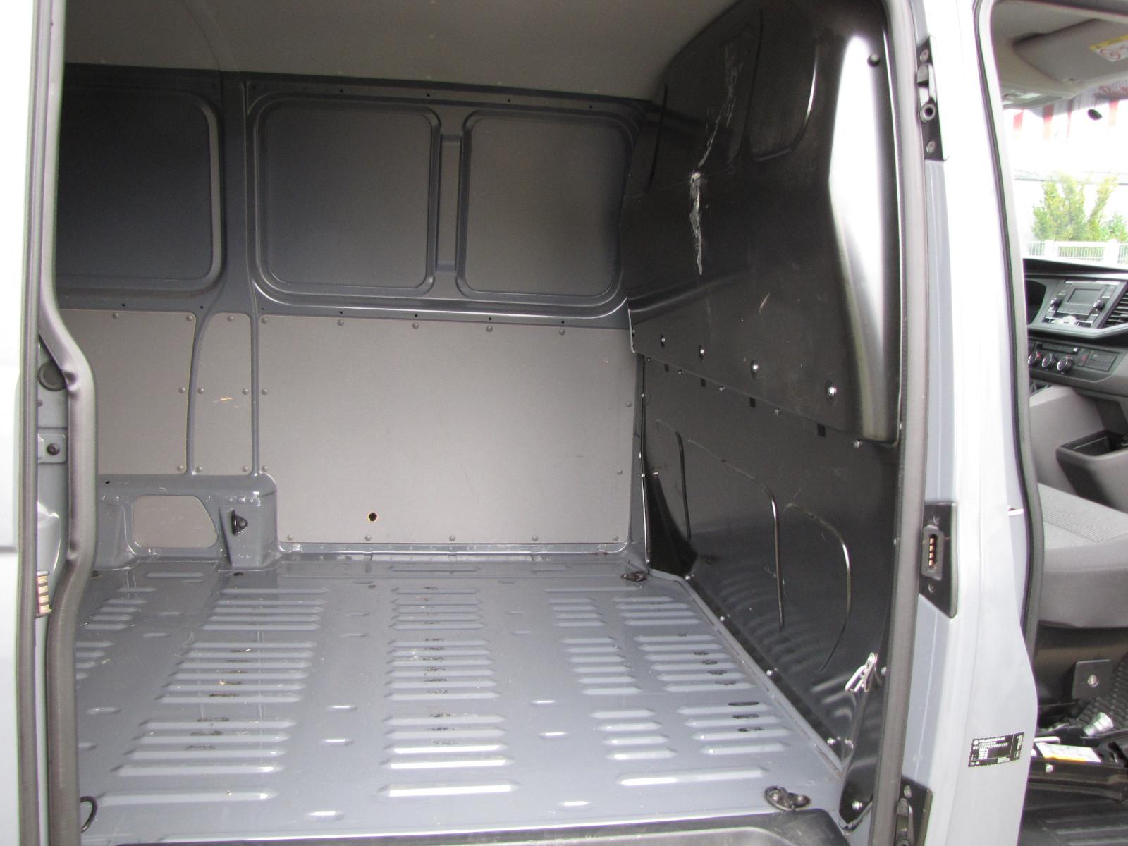 Volkswagen T6.1  L2 lang Flügel 3 Sitze Top Scheckheft VW