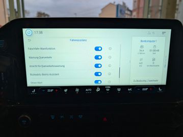 Ford Tourneo Custom Tit. 2.0 L1 NEUES MODELL