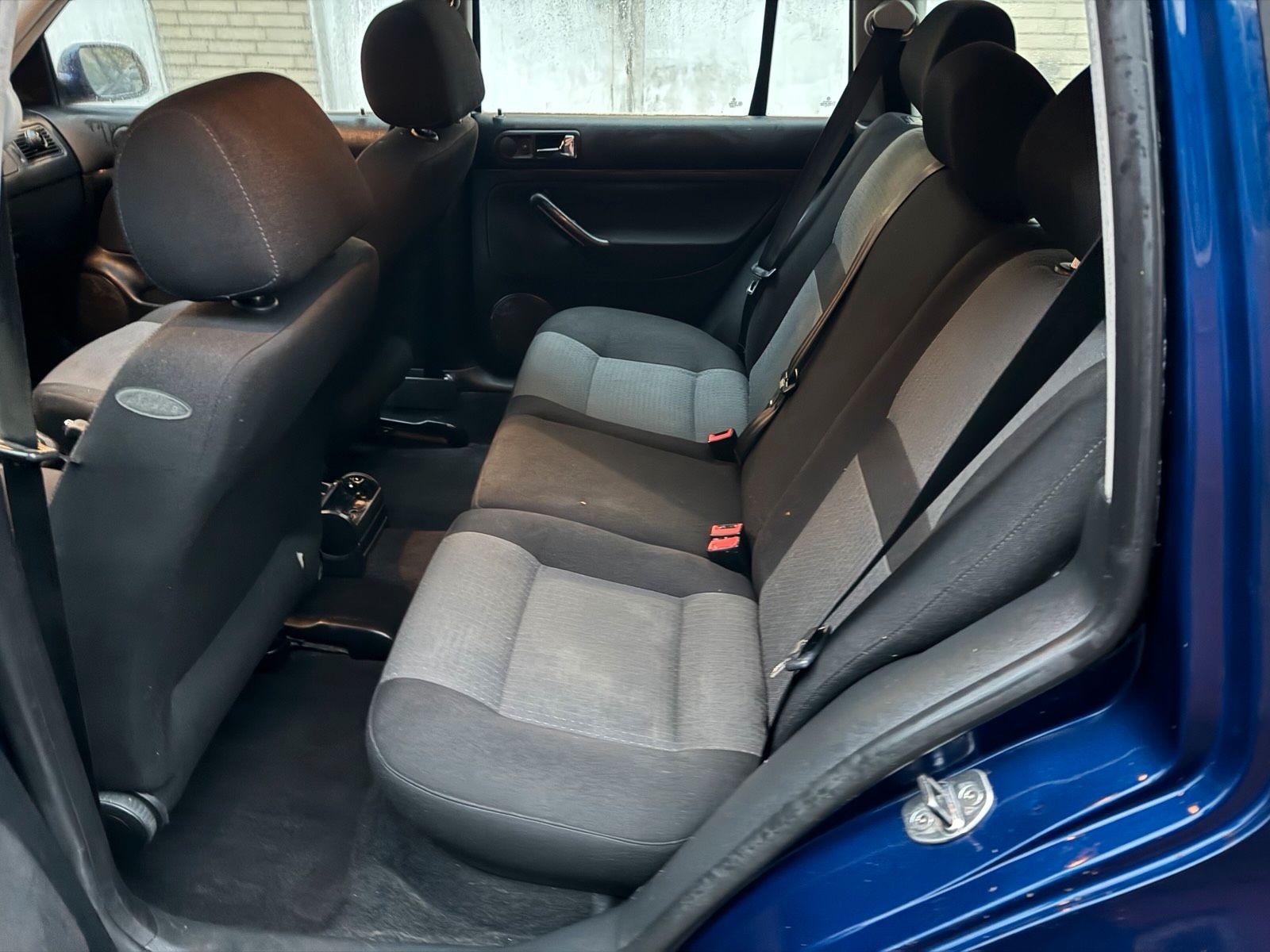 Volkswagen Golf 2005 — photo 6