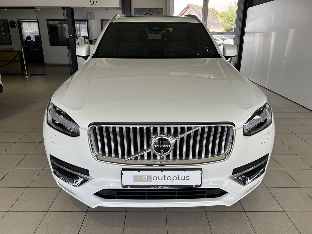 Volvo XC90 T8 Plus Bright Recharge AWD FourC AHK B&W