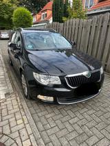Skoda Superb 1.8 TSI DSG Comfort Combi Comfort - Skoda Superb mit Benzin-Antrieb: Comfort