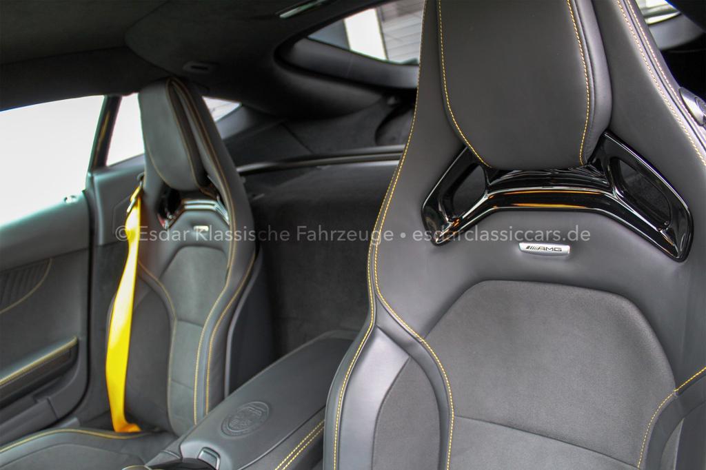 Mercedes-Benz AMG GT R